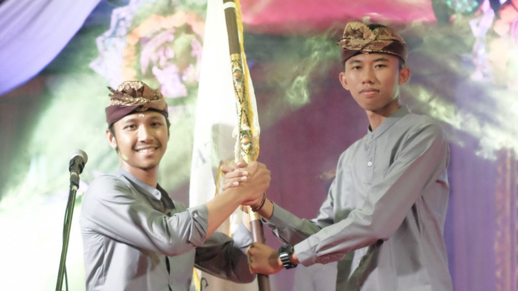 ST EDS Berawa Rayakan HUT ke 17, Tut Adi Resmi Jabat Ketua Sekaa Teruna